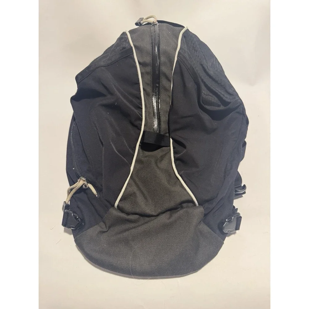 Osprey Waypoint Day Black Backpack